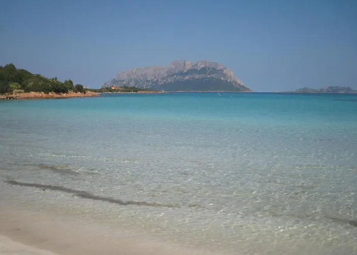 Porto Istana Beach House Όλμπια